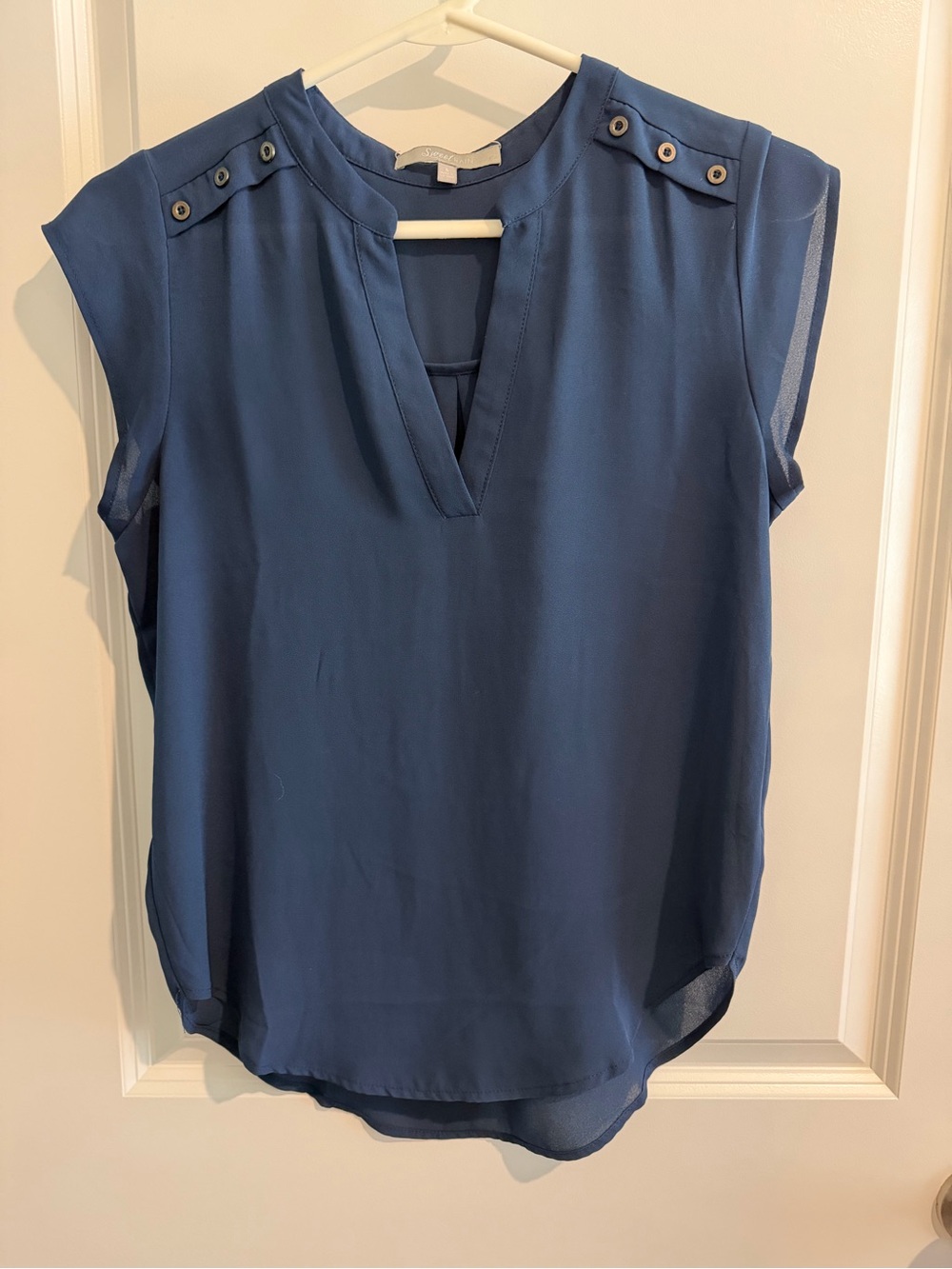 Sweet Rain Navy Button-Shoulder Split V-Neck Camisole
